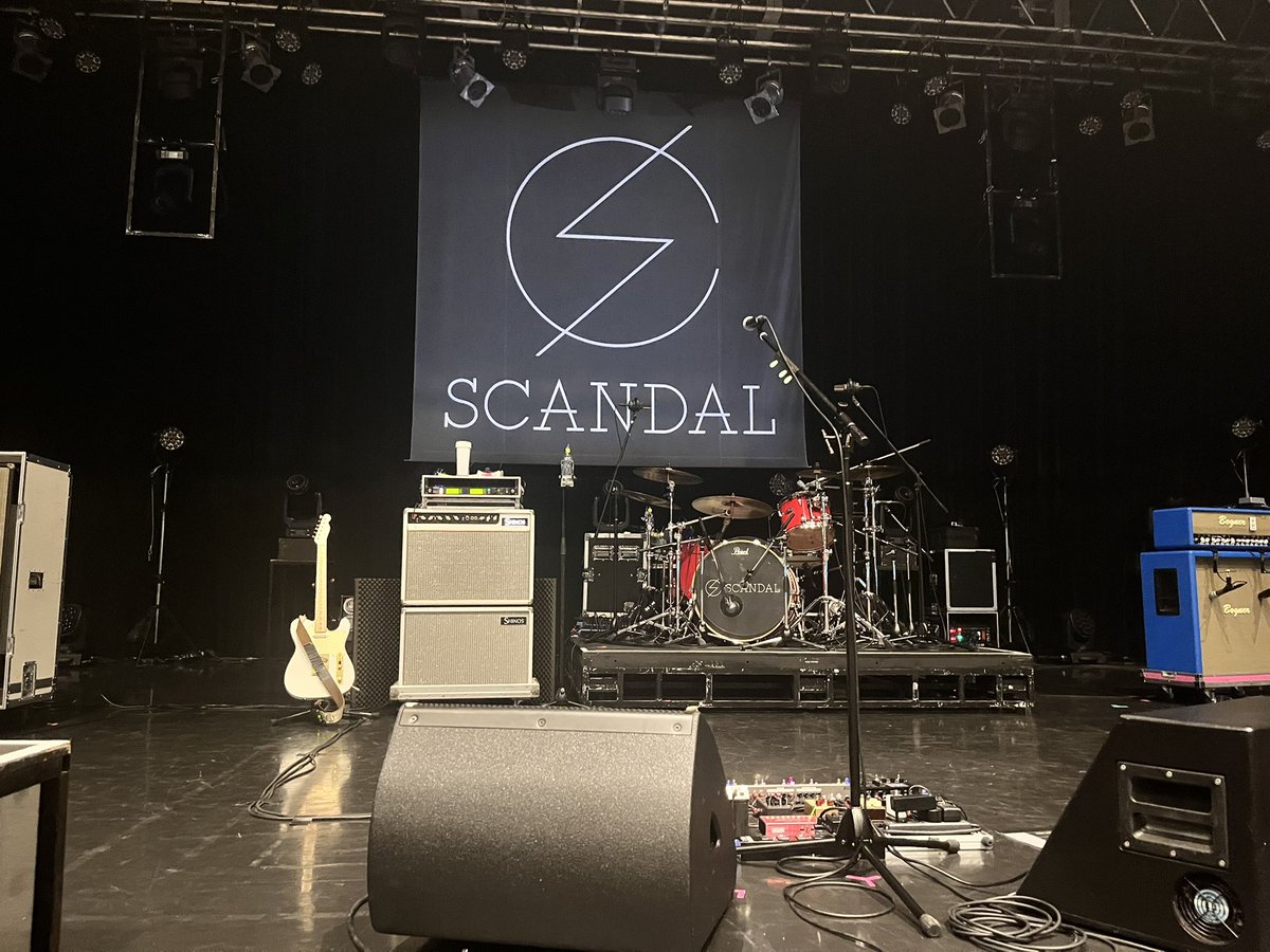 k_m1226's tweet photo. SCANDAL対バン福岡めちゃくちゃ楽しかった😌✨
飛び跳ねすぎて超汗だく🫠💦
オレンジレンジ胸熱すぎて最後泣いたわ…🥲
 #SCANDAL
#ORANGERANGE 
  #SCANDAL対バンツアー https://t.co/QdOvCR37hL