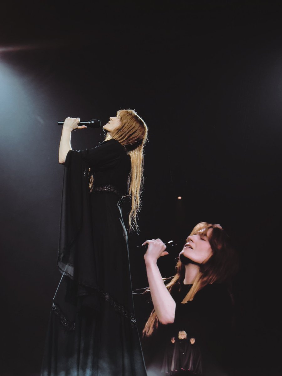 ella ✨🪉 tweet media