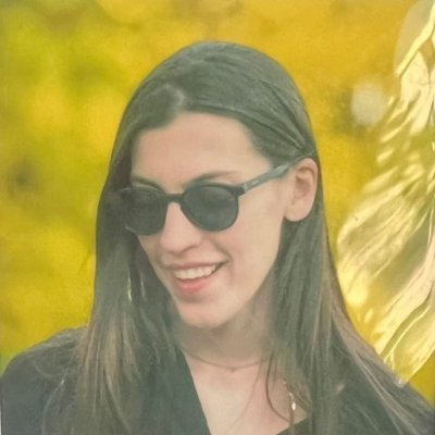 luis_spenc's tweet image. In a sea of ones and zeroes, I'm searching for the glitch in the matrix – a tiny mistake that might just lead to something beautiful Anybody else out there trying to train their pets to do math homework? #machinelearningmishaps