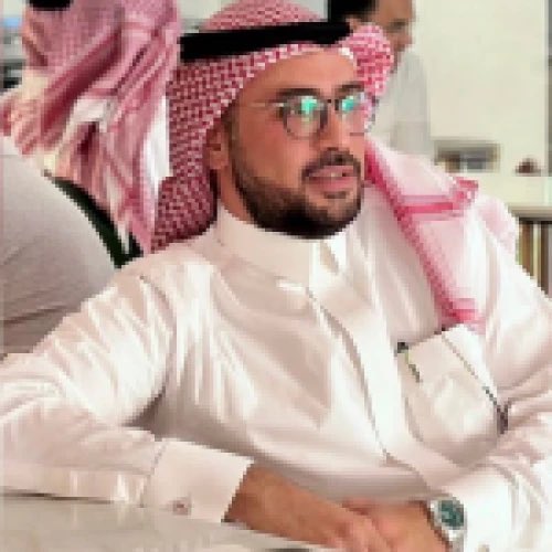 يسرّنا أن نتقدم بخالص التهنئة لسعادة الدكتور/ مهند فلالي بمناسبة تكليفه رئيسًا لقسم العمارة بكلية الهندسة والعمارة، متمنين له دوام التوفيق والسداد في قيادة القسم نحو مزيد من التميز الأكاديمي والبحثي، ومواصلة مسيرة العطاء والريادة
#جامعة_أم_القرى 
#كلية_الهندسة_والعمارة