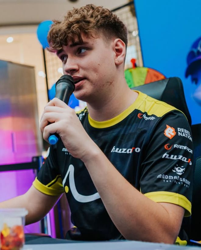 Detect Kubuś tweet media