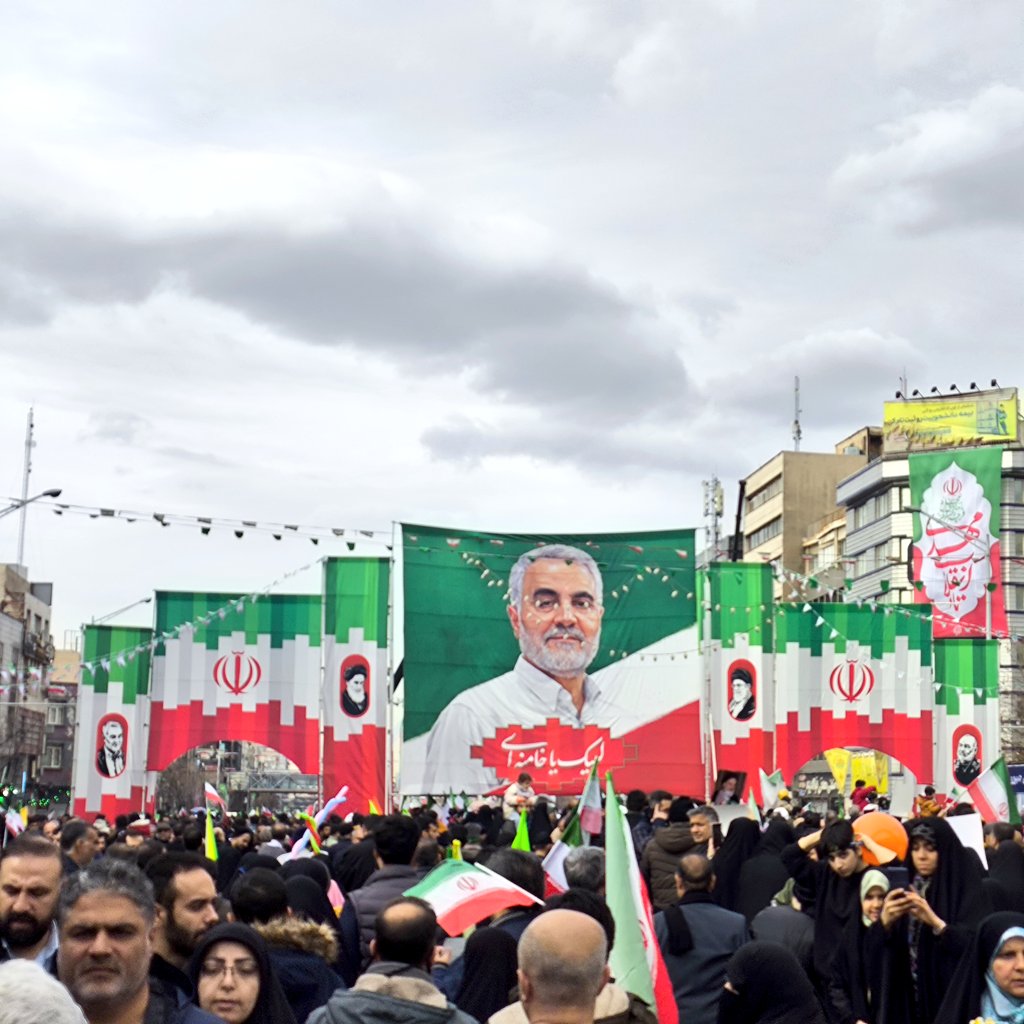 رسانه مورد علاقه من در ۲۲ بهمن:
#ایستاده_برای_ایران