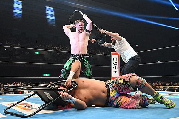 ☆オープニングマッチ 「高橋ヒロム壮行試合」 石森がBone Lockで