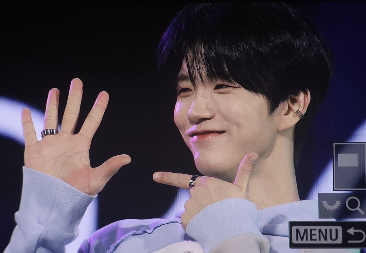 woodie_0621's tweet image. 260211 😆 #재희 #엔시티위시 #JAEHEE #NCTWISH #ジェヒ #대영