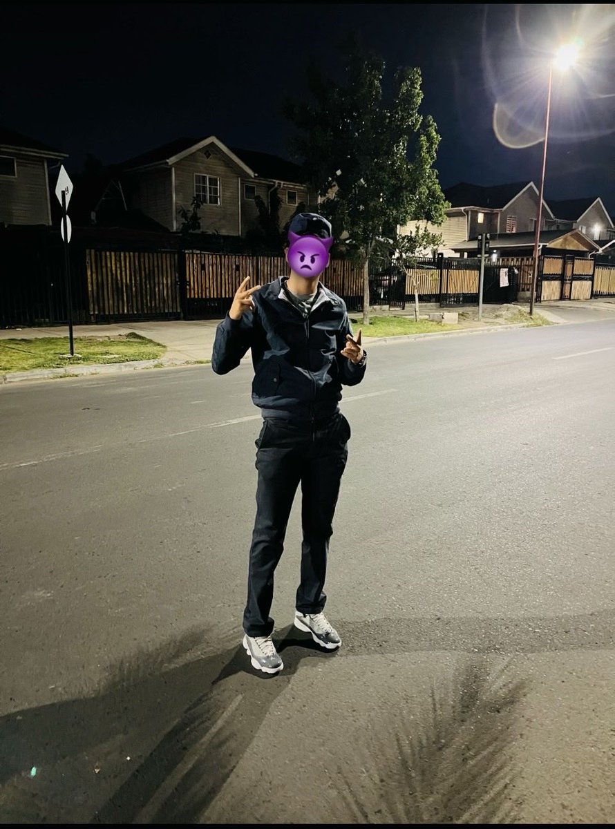 FernandesJ66634's tweet photo. Likeeeee y rt plissss ❤️👹 https://t.co/2qVaWxO3Lp