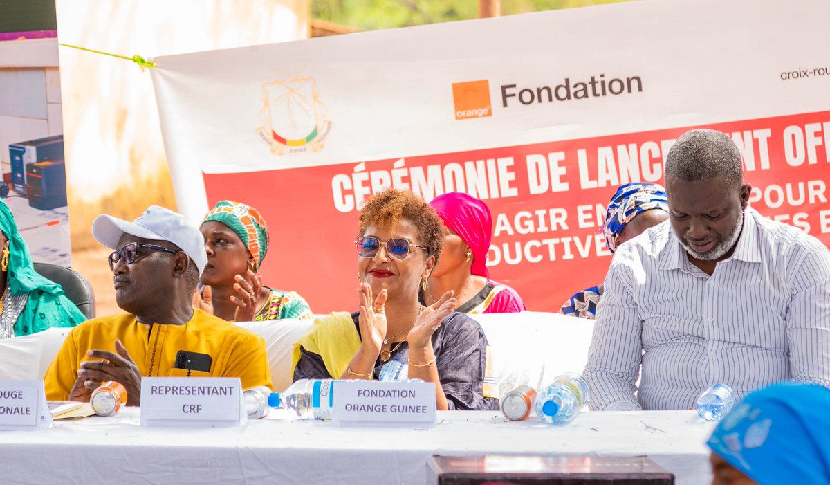 📍 𝐋𝐚𝐧𝐜𝐞𝐦𝐞𝐧𝐭 𝐝’𝐮𝐧 𝐩𝐫𝐨𝐣𝐞𝐭 𝐬𝐚𝐧𝐭𝐞́ 𝐚̀ 𝐃𝐚𝐛𝐢𝐬𝐬 !

Un projet complet, pensé dans sa globalité pour répondre aux réalités locales et s’inscrire dans la durée, ce sont des actions concrètes et complémentaires :
✔️ un centre de santé renforcé
✔️ de la