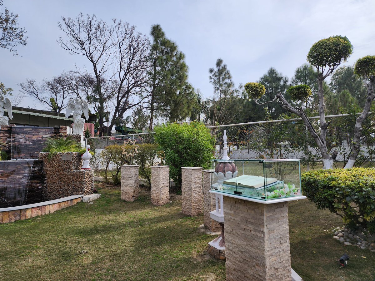 Sweden in Pakistan tweet media