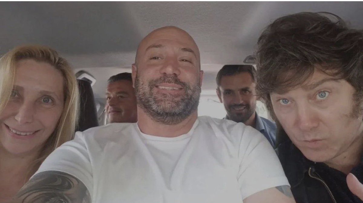 Para no seguir retrocediendo en el índice de percepción de corrupción ¿Hay que cuidar al Presidente? 🧵 de imágenes 👇👇👇