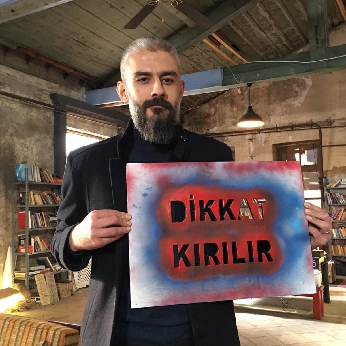 Pusholder tweet media