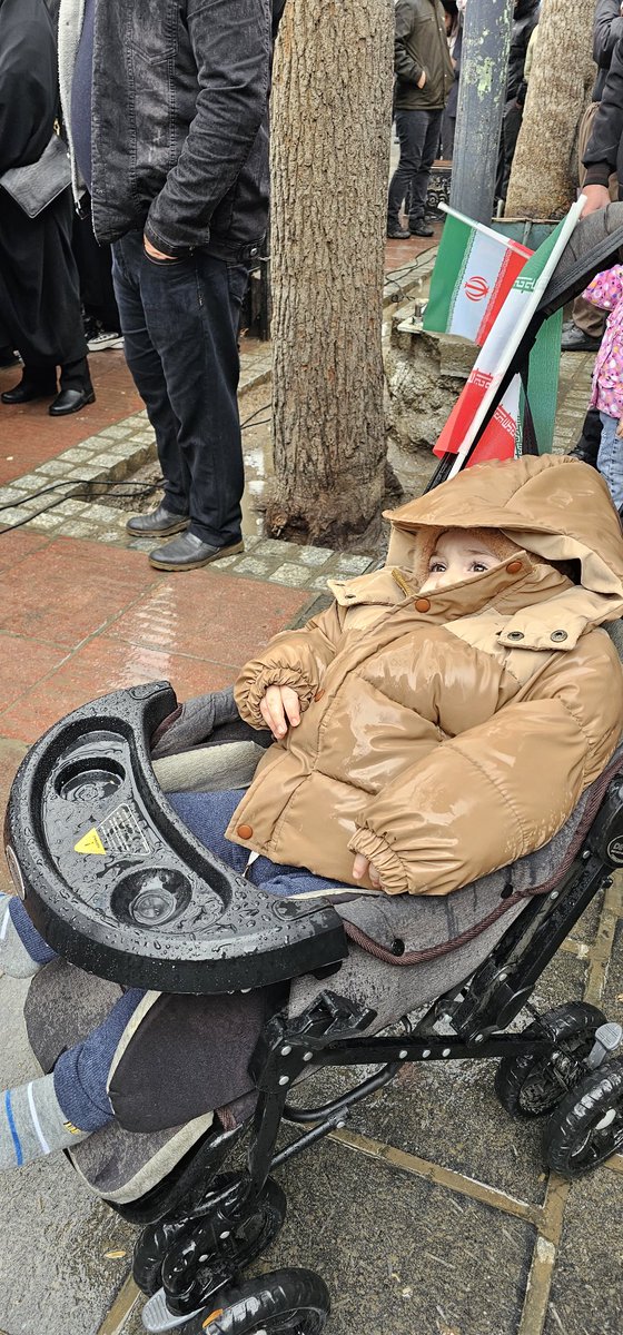 itmankurd's tweet photo. این سرباز ایران
 امروز ۲۲ بهمن ۴۰۴
سنندج
#فتح_بزرگ
#کردستان_پایکار_انقلاب https://t.co/VR6WQQxlFe