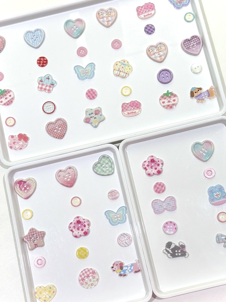 ⁺𓂃 Cutie Buttons Phone Charm ₊˚⊹ 

𖧷 ⁺. เอางานคัสตอมกระดุมเชือกถักของลูกค้ามาอวดความน่ารักค่ะ ลูกค้าเลือกกันเก่งมากๆ ออกมาน่ารักจนใจเจ็บบบ 🫶🏻💖

🛒 Custom via DM