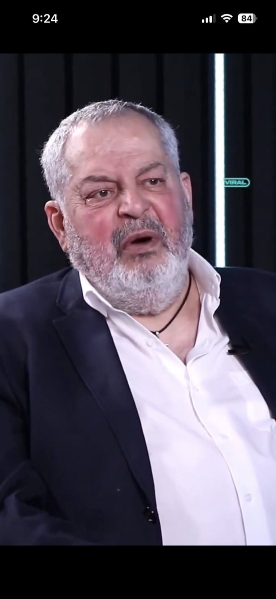 AouadPeter's tweet photo. Eza elna zebel minhin ashab el mehneh el sharifeh
W eza elna kaleb el kaleb wafe w 3endou wafa 
So ra nsami nataniaho 🧐🧐🧐 https://t.co/W9PlBw0moL
