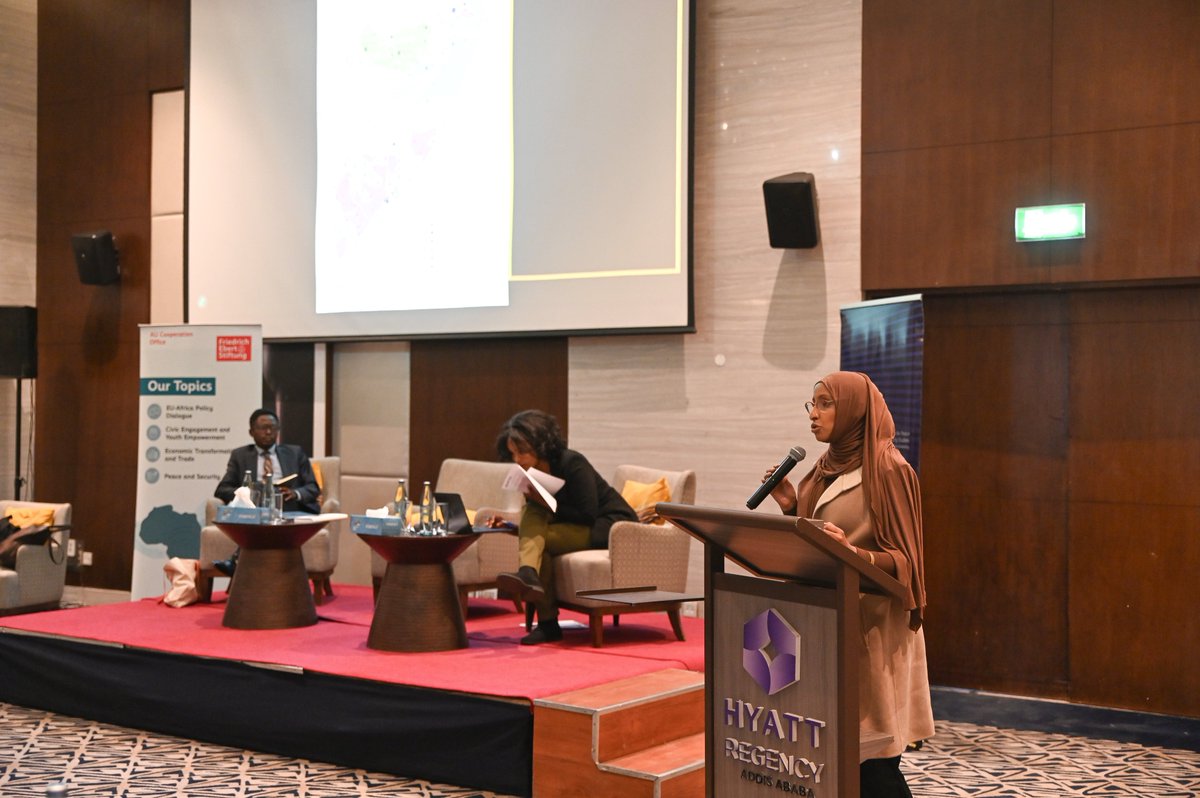IPSS_Addis's tweet photo. @SeraGaid, Founding Director & Regional Analyst @BalqiisInsights, presents the Case of the #AU Mission in Somalia. She shares historical context, security challenges, and lessons learned. Al-Shabaab remains a major threat, Somali forces remain fragmented.
#IPSS @fes_au #39thAUSummit
