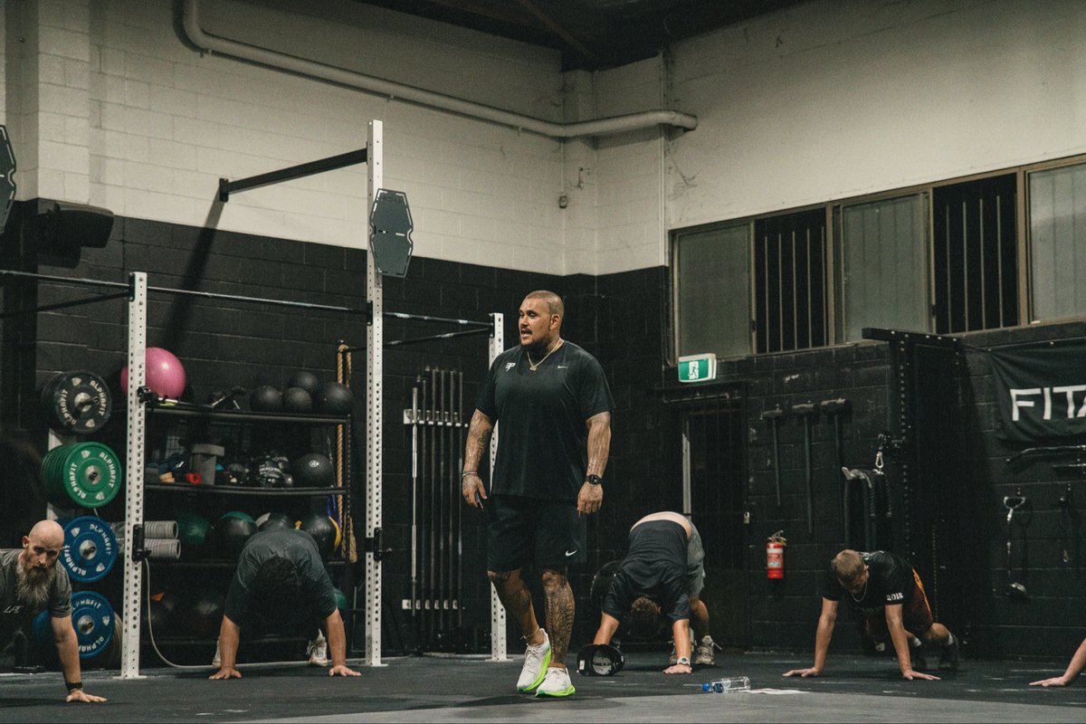 Jesse Williams tweet media