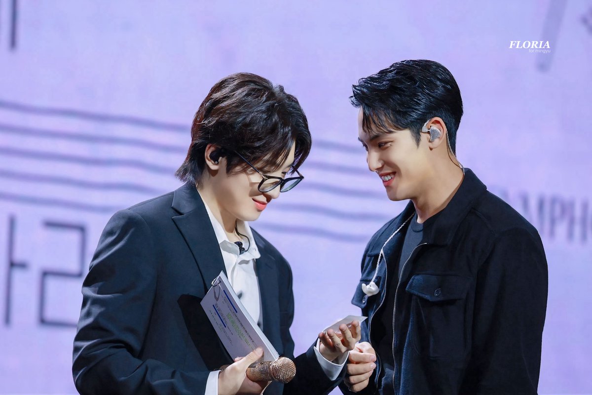 240504 GV

올릴려다가 타이밍 놓친 비럴스윗 🖤