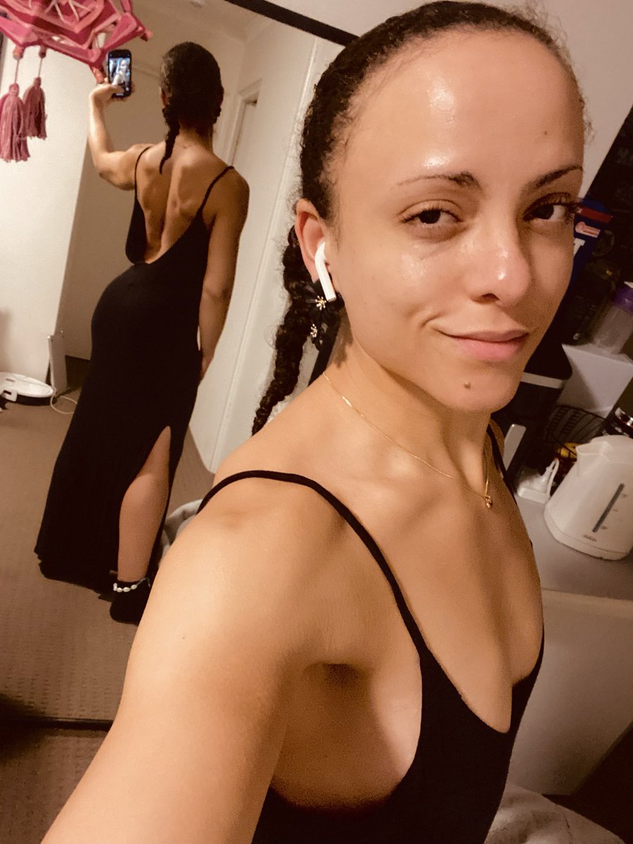 Raya 🧡 tweet media