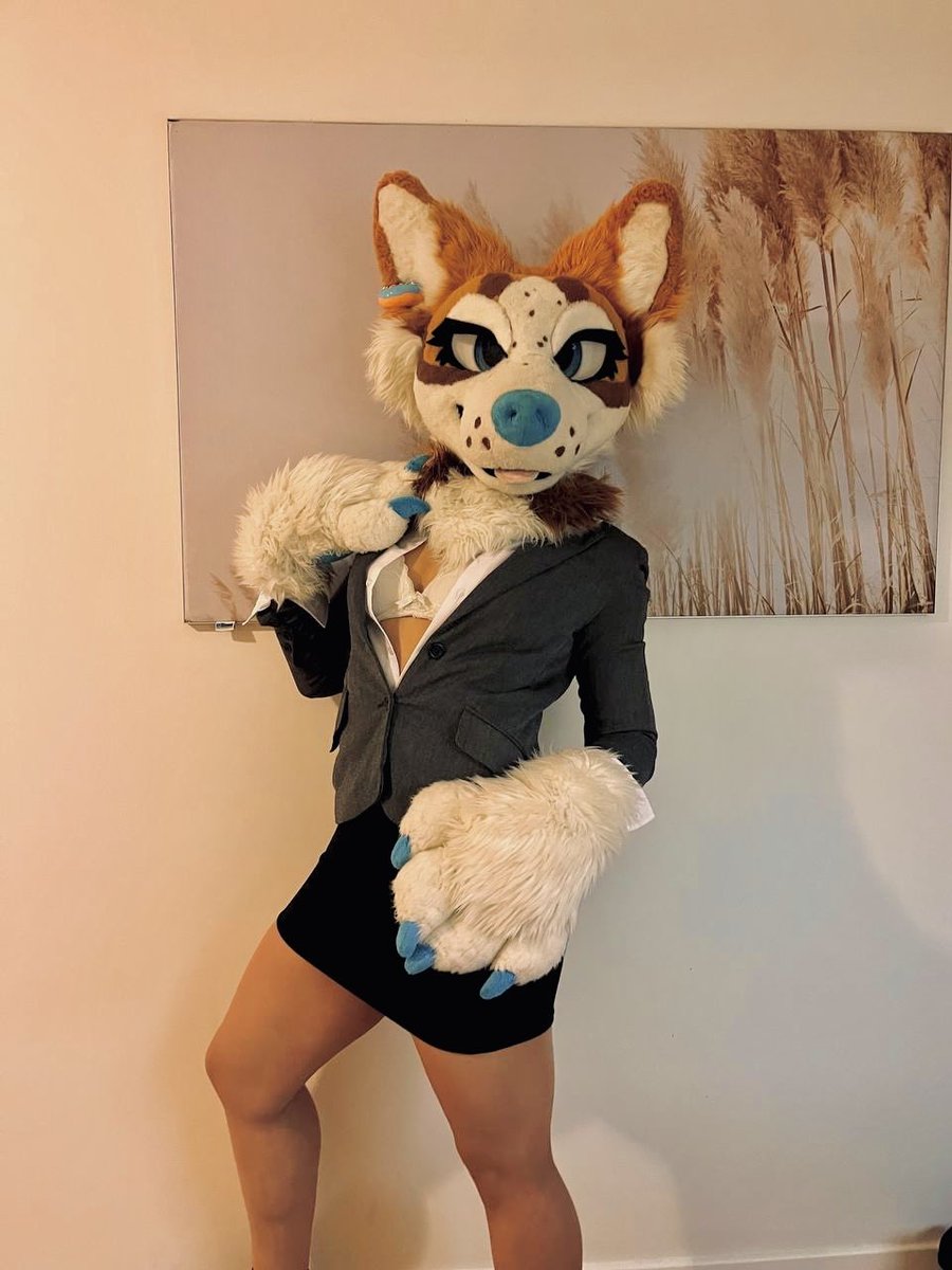 Raya 🧡 tweet media