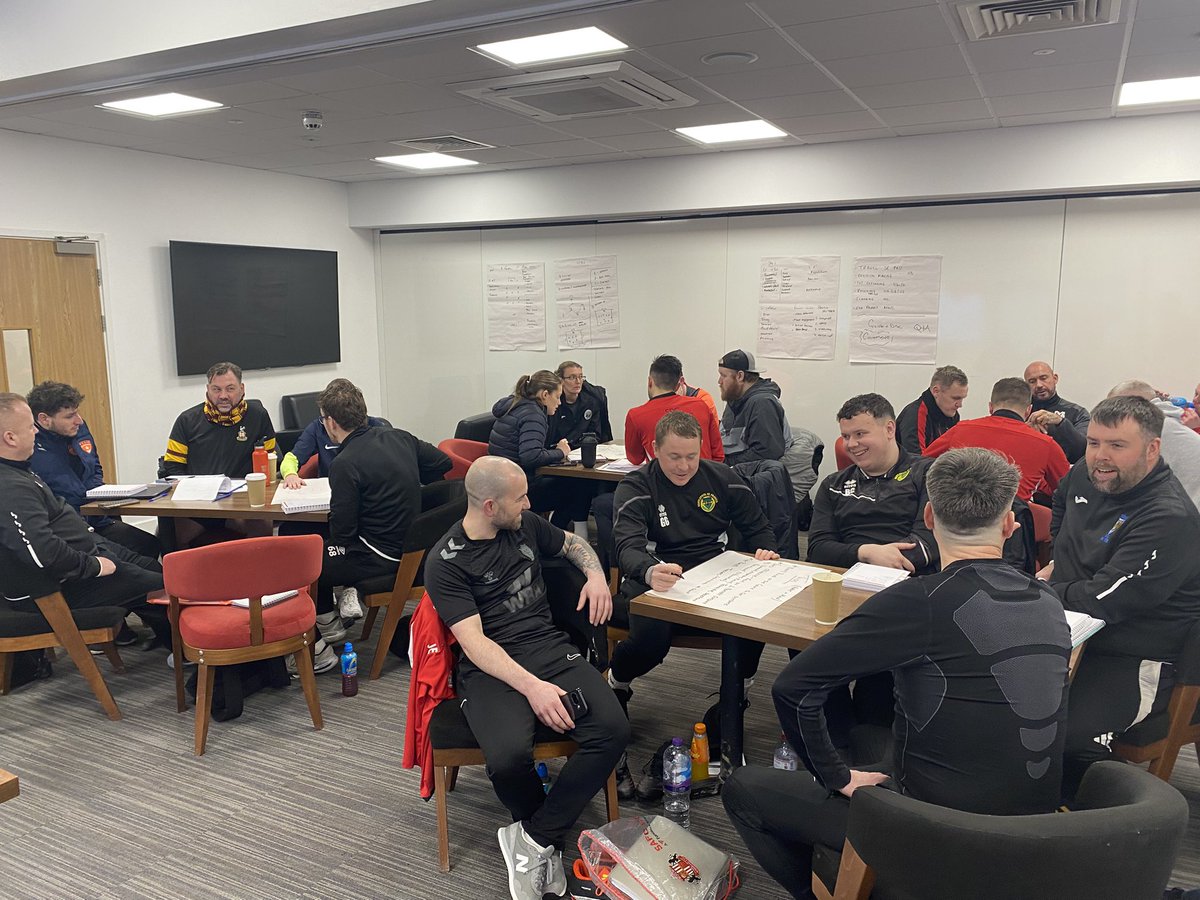Back in the classroom &amp; on the pitch this week 
Supporting new coaches in their journey on #UEAFC with <a href="/EnglandLearning/">England Football Learning</a> 
Great effort over the last two days 
Well done all
⚽️⚽️⚽️