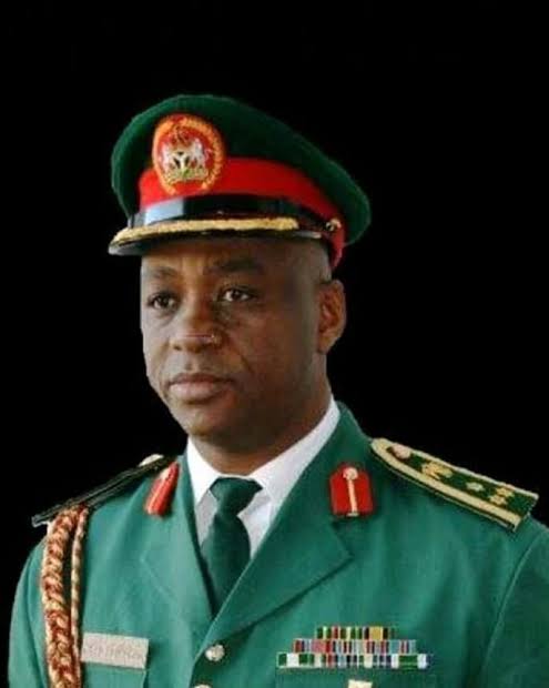 Sultan of sokoto 
Brigadier General 
Spiritual leader of Muslims in Nigeria, heading the Nigerian Supreme Council for Islamic Affairs (NSCIA) 

Alhaji Muhammadu Sa'ad Abubakar III

Yorùbá name: Ọ̀lanbiwọ̀ninu 🤭

hafidhouLlah 🤲🏾 

STRICTLY FOR MUSLIMS!
😎