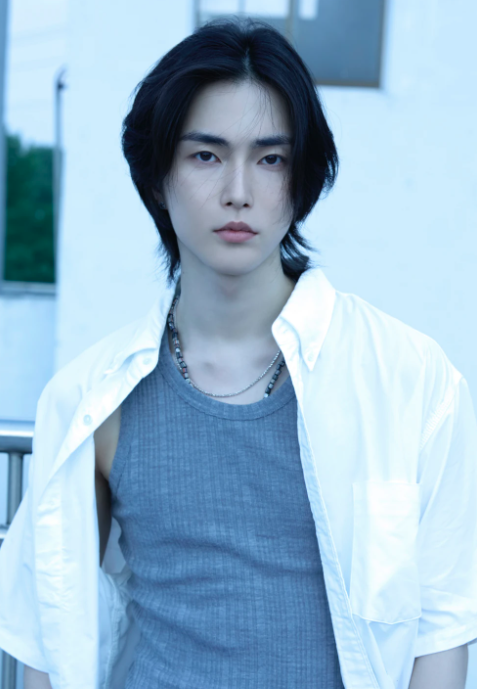 About Music tweet media