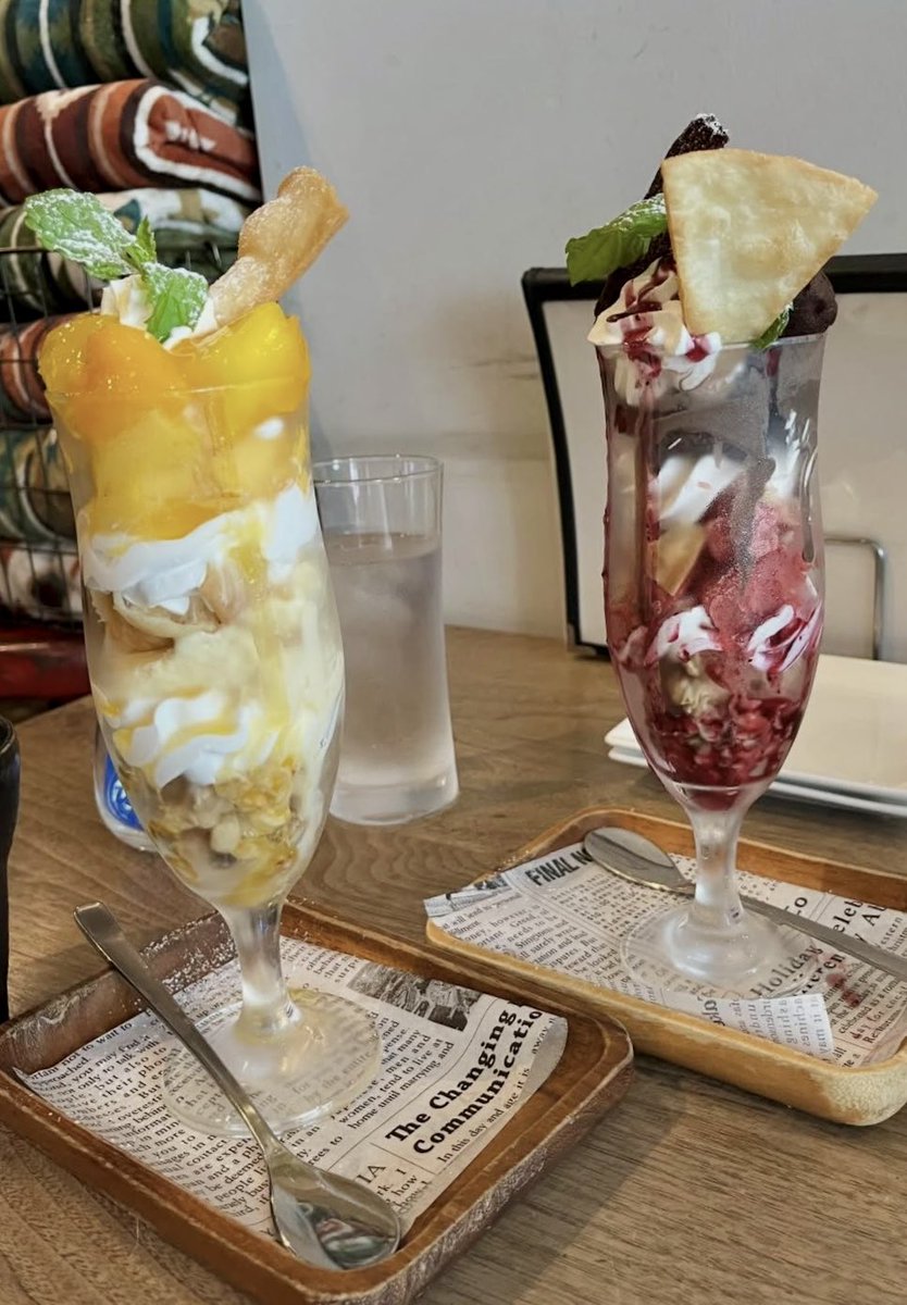 devulmanDD's tweet photo. お風呂前のパフェ🍨

何気なく入ったカフェ。
太った男2人に突き刺さる女性達の視線が痛いけど美味しい。 https://t.co/S7ygUgBuIn