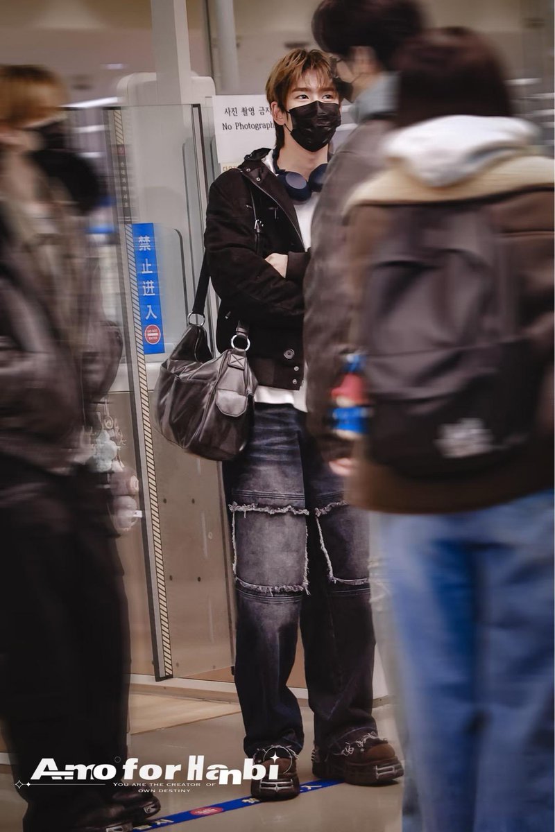 Hanbi closet tweet media