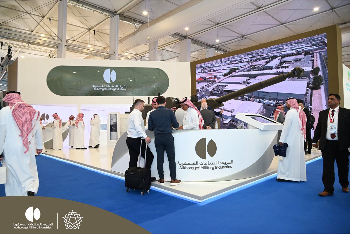 مجموعة الخريّف tweet media