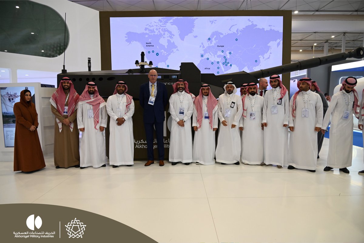 مجموعة الخريّف tweet media