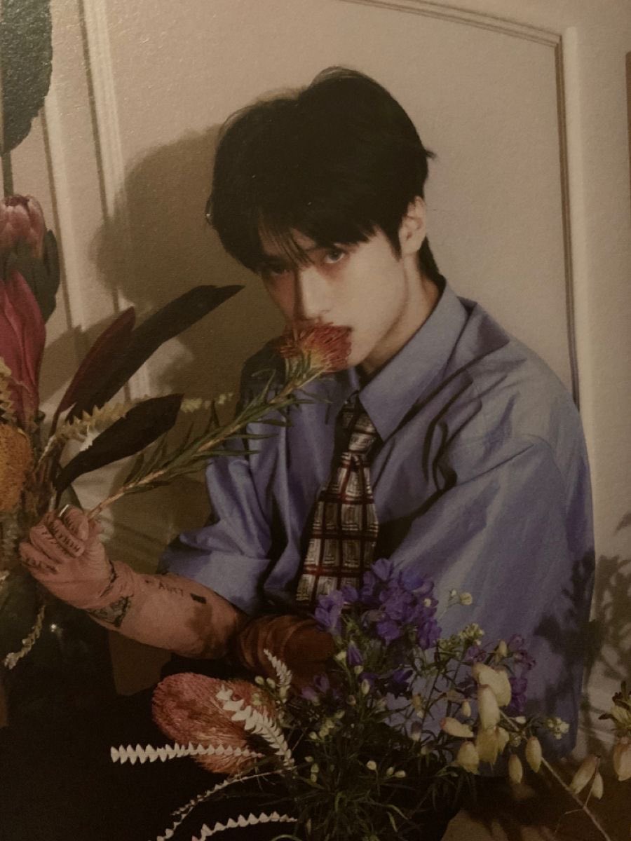 지석님 볼때마다 너무 아름다우셔서 어떻게 해야할지 모르겠어