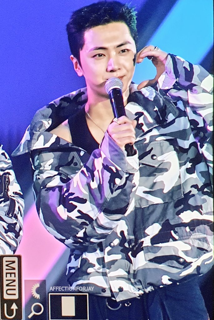 AFFECTIONFORJAY tweet media