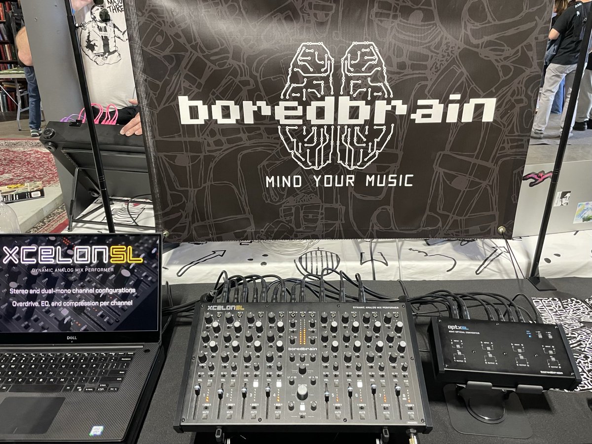boutiquepedalny's tweet photo. Boredbrain は何と、デスクトップの
ミキサーを発表🔥XcelonSL
#boredbrain #XcelonSL https://t.co/HBTidWXOrN