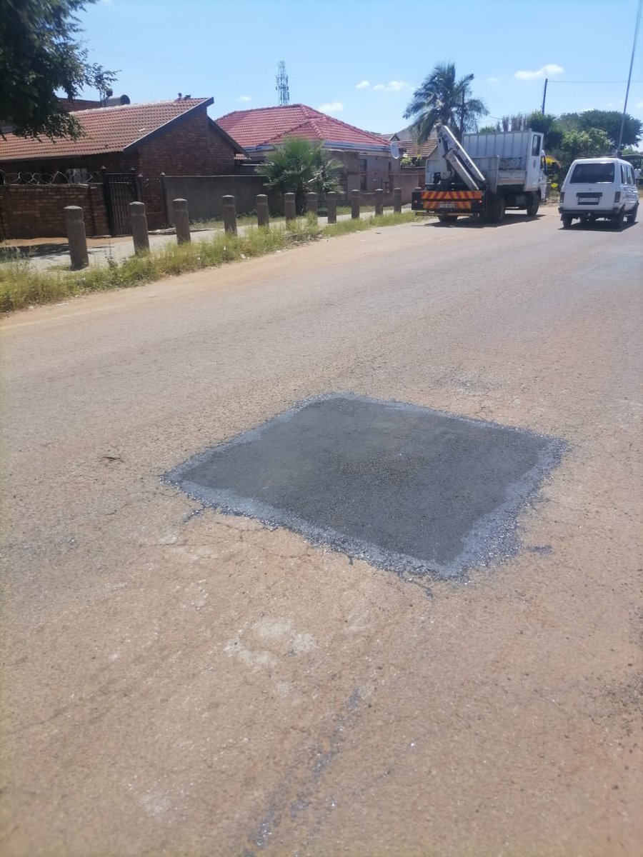 Dr Nasiphi Moya tweet media