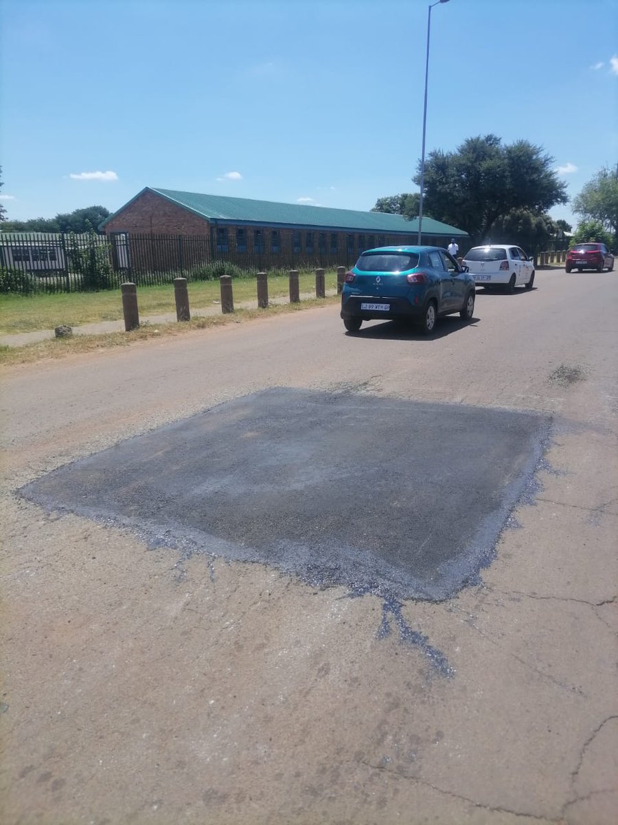 Dr Nasiphi Moya tweet media