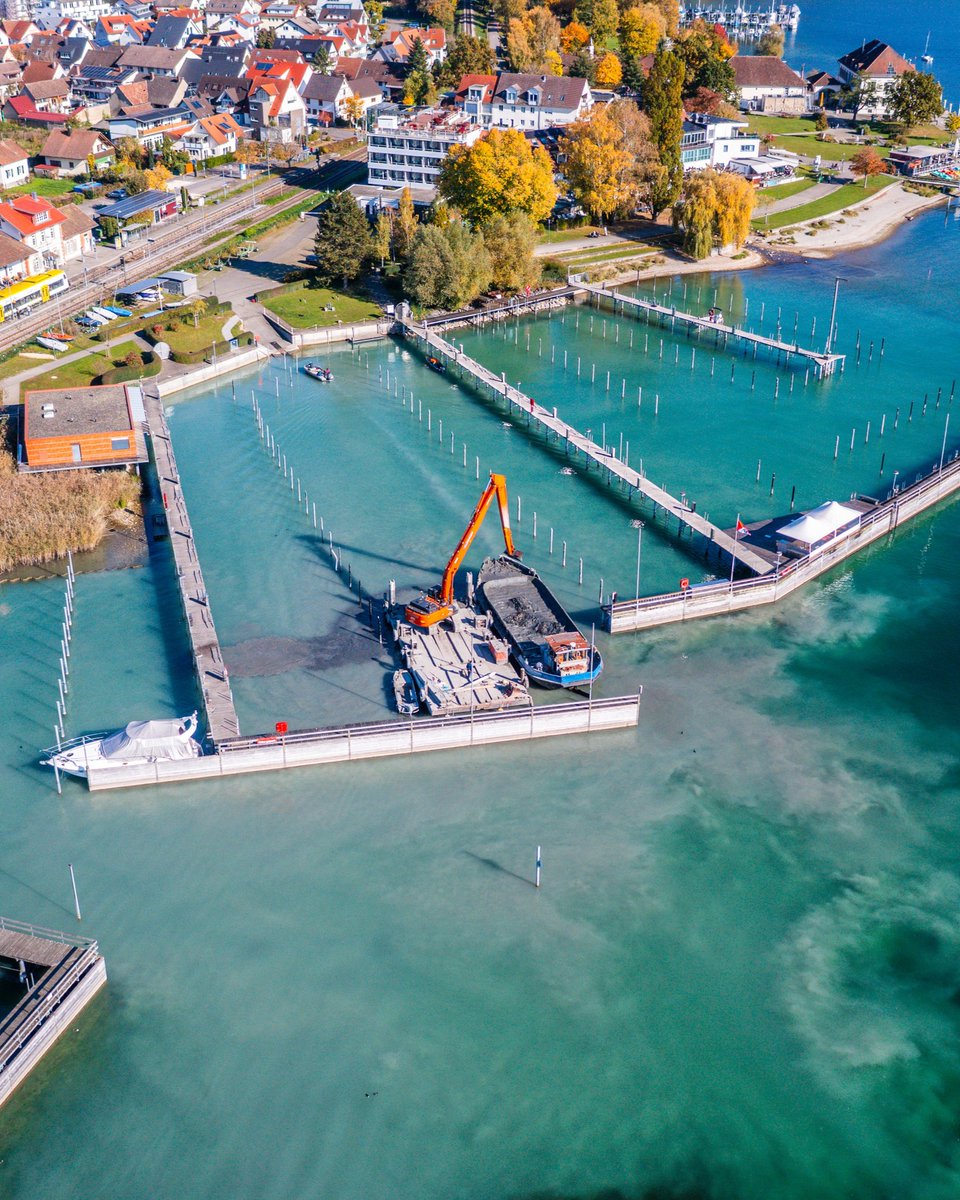 Hitachi Construction tweet media