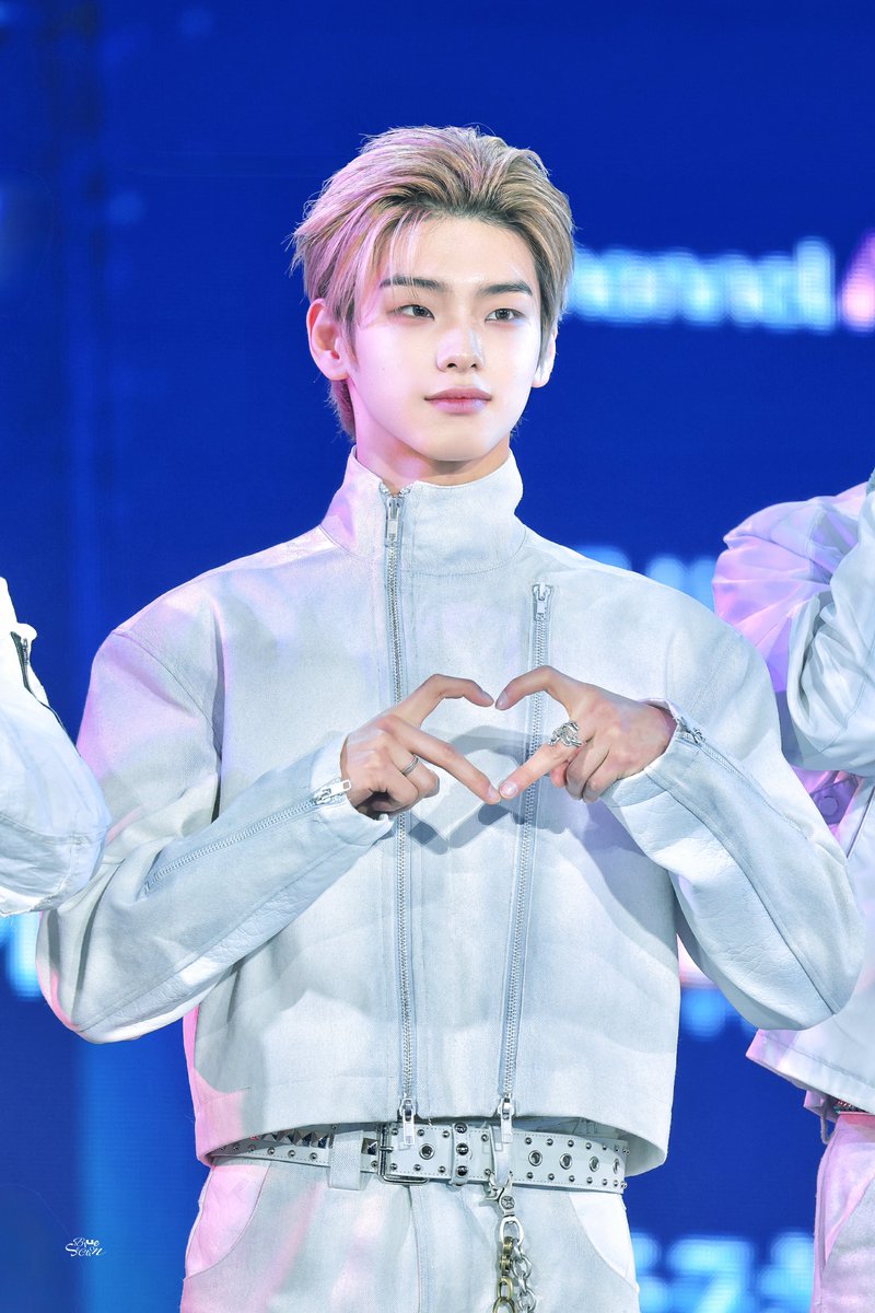 bluesec. tweet media