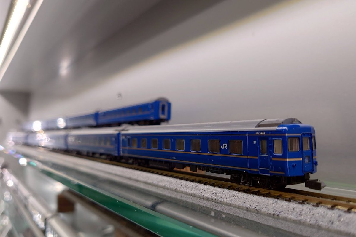 製品入荷のご案内】 ・EF81 81 北斗星色 ・24系寝台特急「北斗星