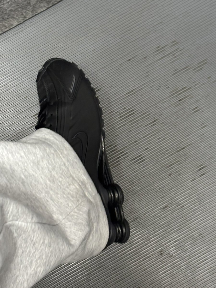 ひばな tweet media