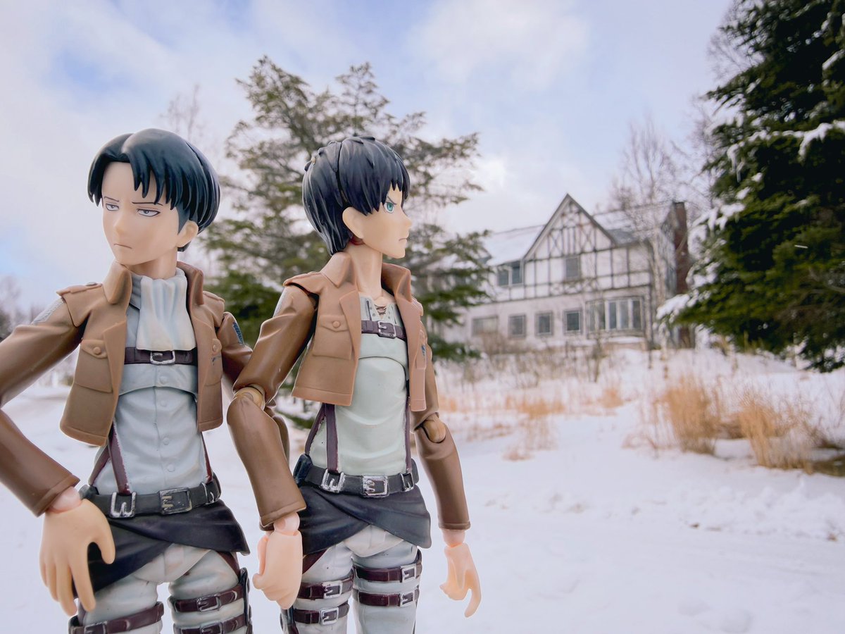 雪中行軍も熱々なので寒くないはずのりばえれ