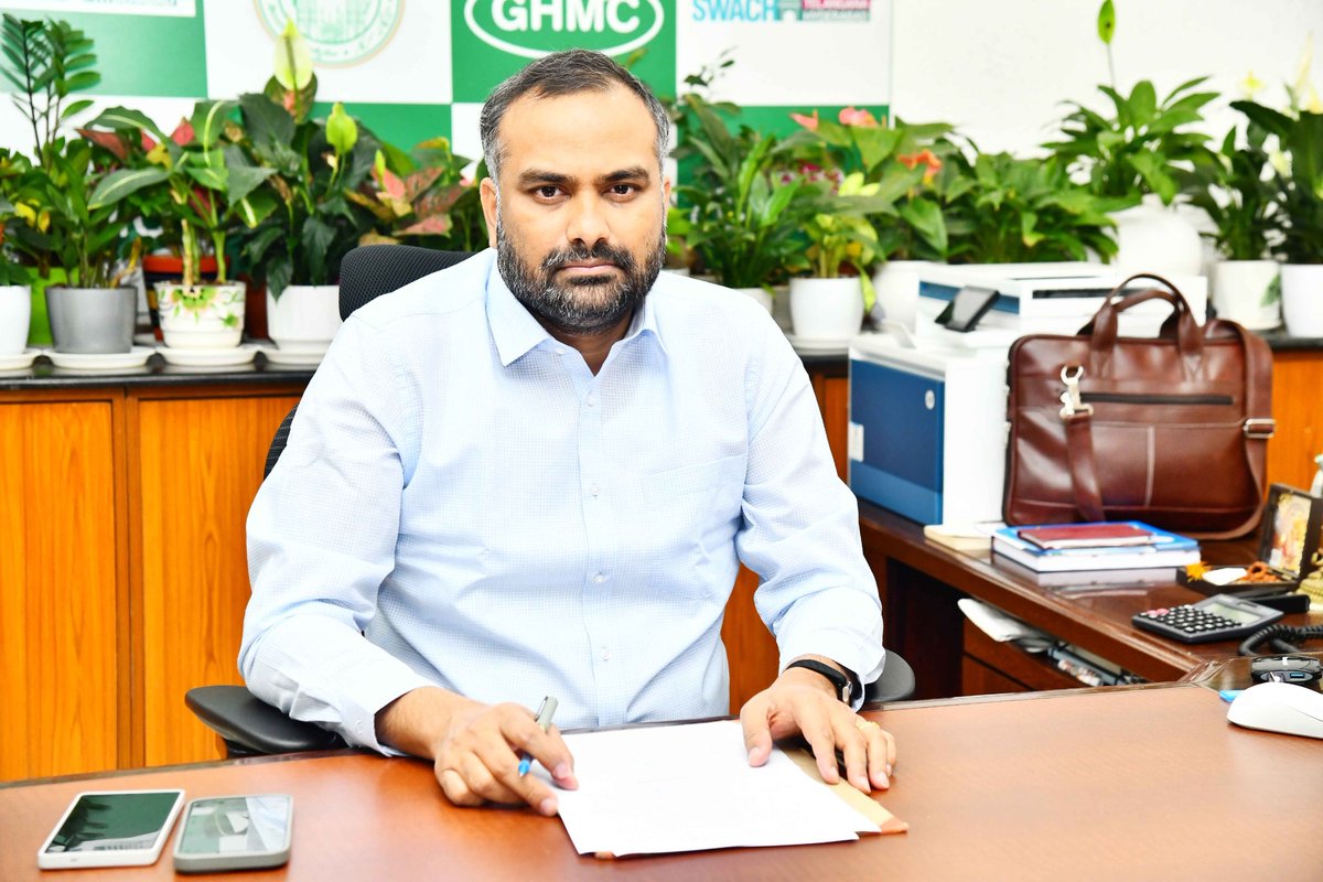 jsuryareddy's tweet image. Greater Hyderabad Municipal Corporation (GHMC)

The Zones, Circles and Wards under GHMC.

RV Karnan, IAS, continues as the GHMC Commissioner.

#Zones #Circles #Wards #GHMC #Hyderabad