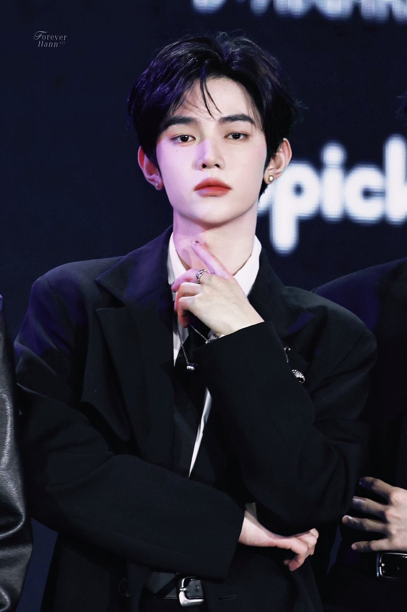 20260211

FACE

#장하오 #ZHANGHAO #章昊 #ジャンハオ 
#제로베이스원 #ZEROBASEONE #ZB1
