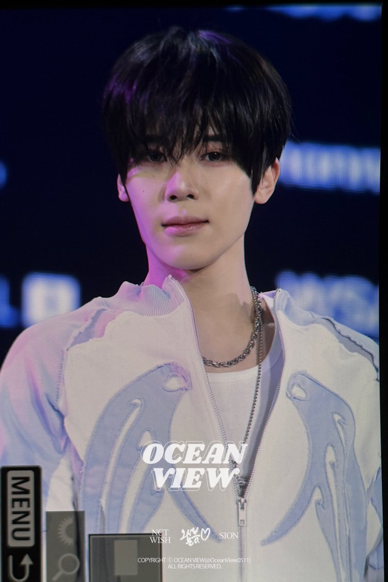 디어워즈 레드카펫 현장 사진