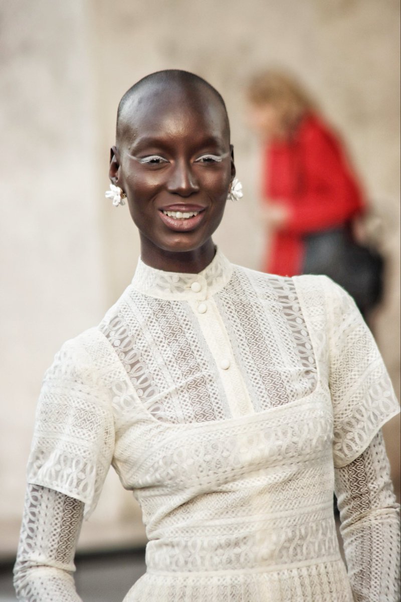 BCasPhotography's tweet photo. My job as someone’s personal photographer is to create a story through a lens. I’m a fashion &amp; street style photographer that concentrates on getting the caption in the moment.

BERNARD CASTON PHOTOGRAPHY 
#streetstyle #fashion https://t.co/aD51VL7r50