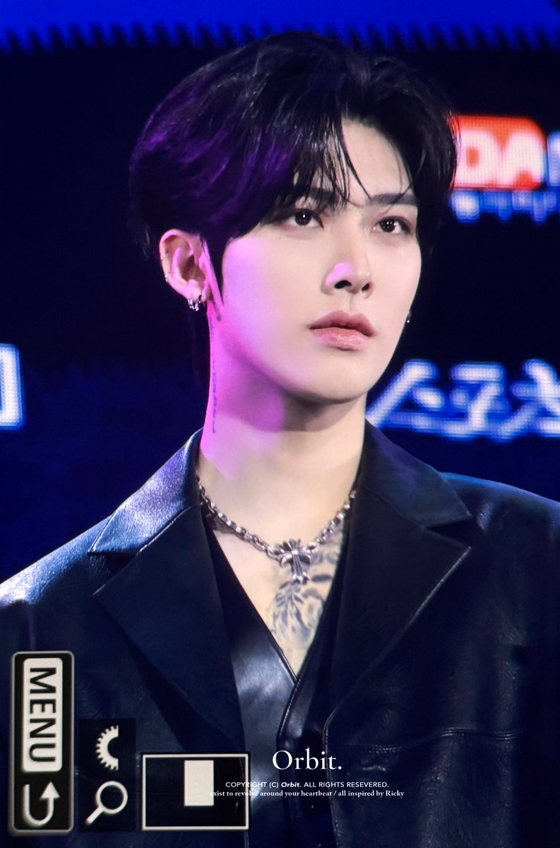 𝐎𝐫𝐛𝐢𝐭. tweet media