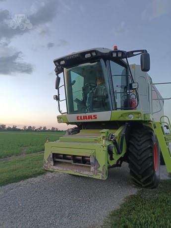 🚜🚜 FOR SALE: 𝟮𝟬𝟬𝟴 𝗖𝗟𝗔𝗔𝗦 𝗟𝗘𝗫𝗜𝗢𝗡 𝟱𝟳𝟬𝗖 🚜🚜

View full listing 👉 ow.ly/e8Si50YcEWa

✅ 3,700 Hours
✅ Price Negotiable
✅ Excellent Condition

#FarmEquipment #Agriculture #TractorForSale #CombineHarvester