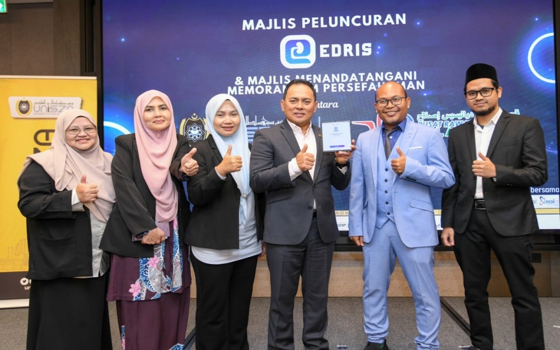 bernamadotcom's tweet photo. UniSZA lancar aplikasi EDRIS bantu pengurusan rawatan dialisis lebih sistematik
https://t.co/EBjD1JOFgb
#BernamaNews #UniSZA #EDRIS #dialisis https://t.co/NX0tbTaNjN