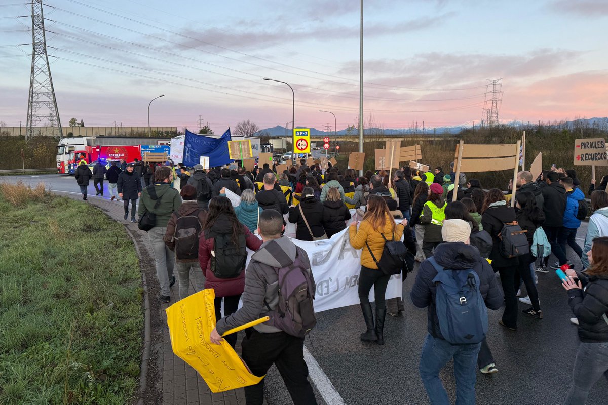 NacióDigital tweet media