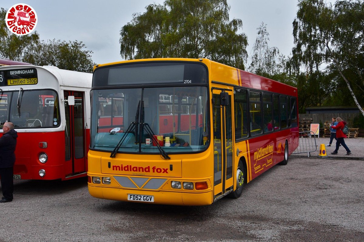 megabreadvan's tweet image. Arriva Midlands FD52GGV DAF SB200 / Wright in service in 2007, then later in preservation in 2023. 
#arriva #arrivabus #wrightbus #leicester
flickr.com/photos/megabre…