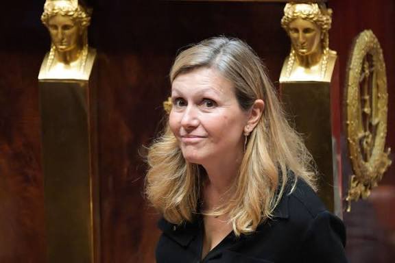 Sam63Mr's tweet image. Elle s'évertue à censurer les RS "pour protéger les enfants"
Mais bloque une commission d'enquête sur un réseau pédophile international !!
🤡🤡🤡🤡🤡🤡🤡