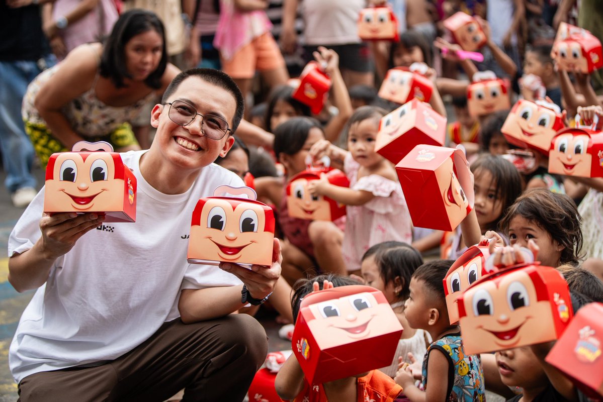 James 3.0 | PokeJames tweet media