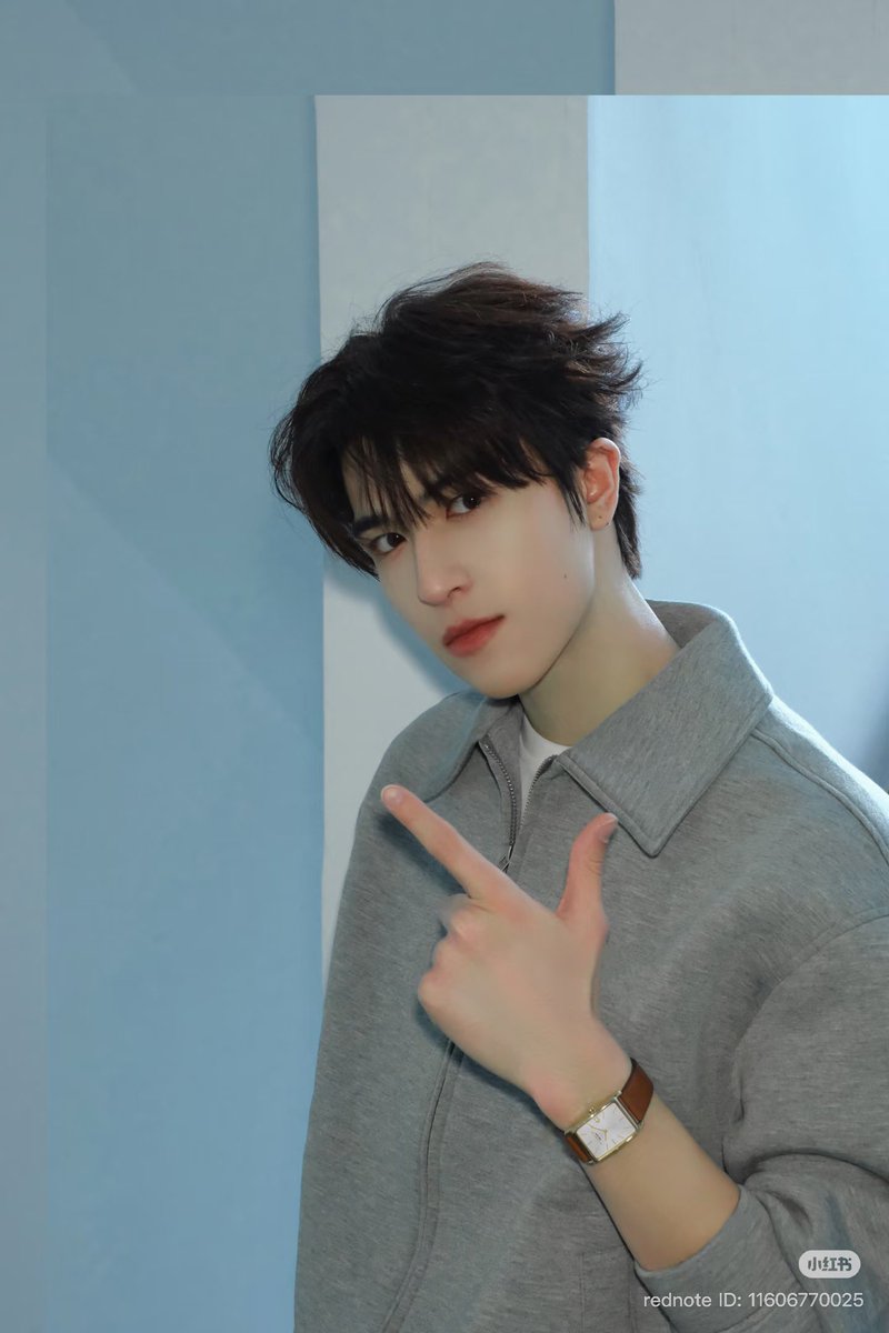 mingy_mingy's tweet image. ใครที่กำลังหาของขวัญตรุษจีนให้ตัวเองเรามีนาฬิกามานำเสนอค่า .. ขายโดยคนหล่อ ไปตำตามกัน go go 

@patrick_pppat #แพทริค 
#PatrickFinkler #尹浩宇  
#Patrick尹浩宇 #แพทริคณัฐวรรธ์